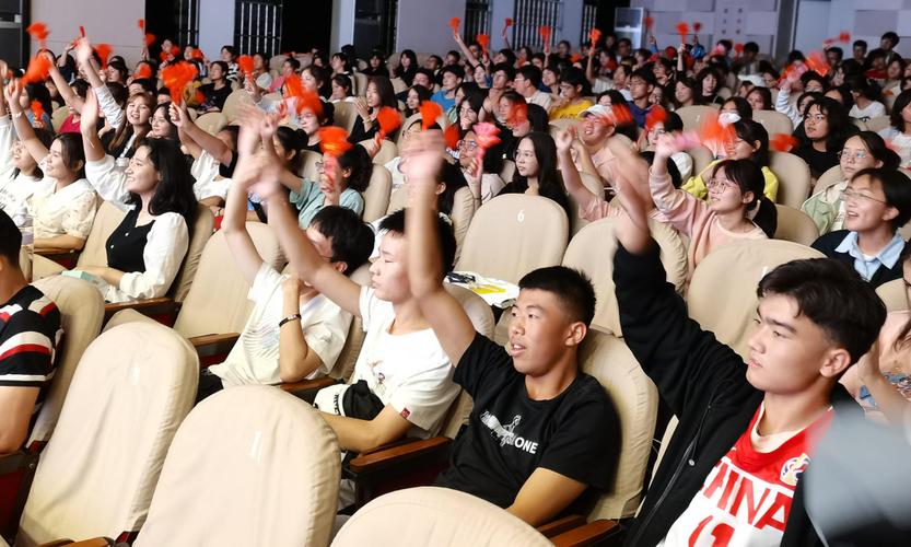 供稿:艾明阳,郝金振审核:尤颖欣部门:新疆部2021年10月6日